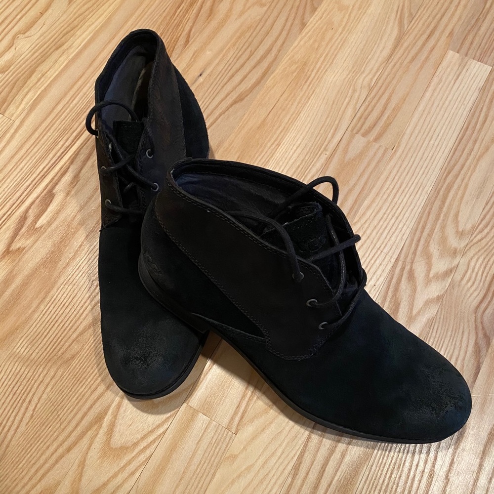 MENS UGG BOOT